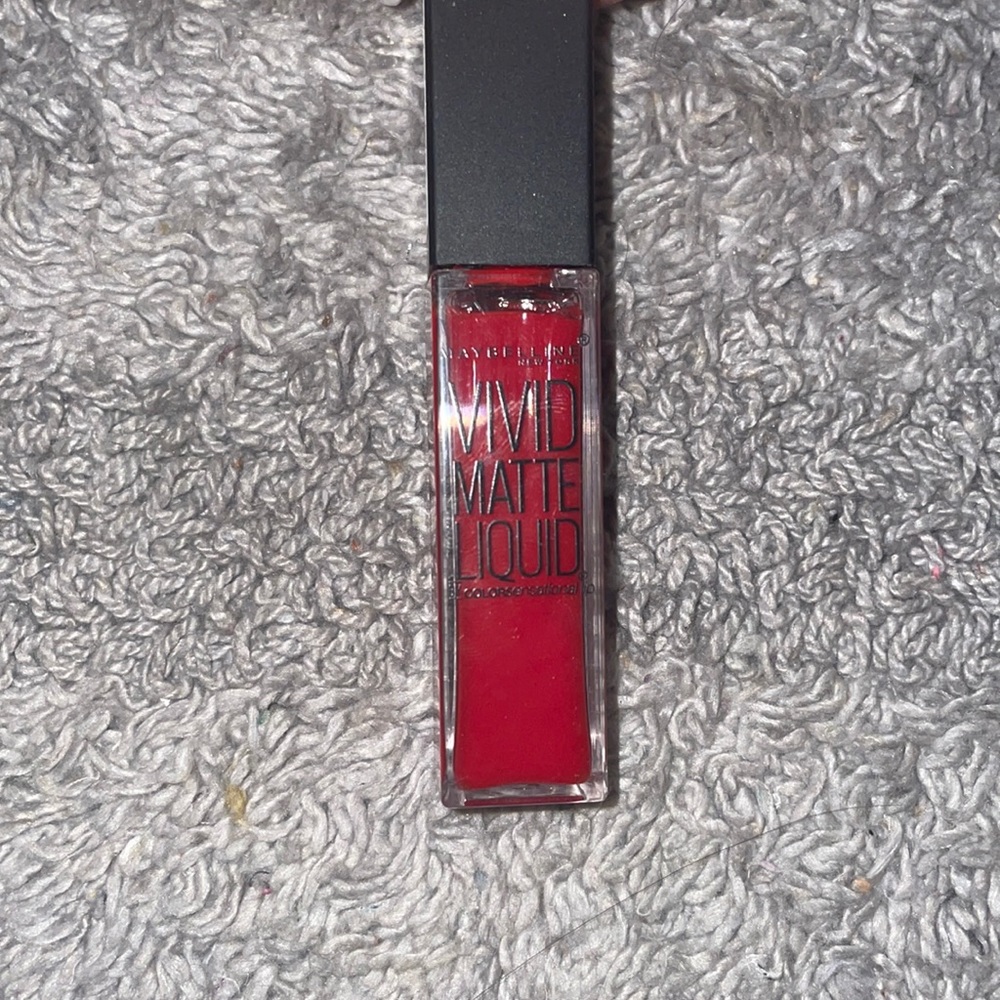 “ Maybelline Vivid Matt liquid Gloss”